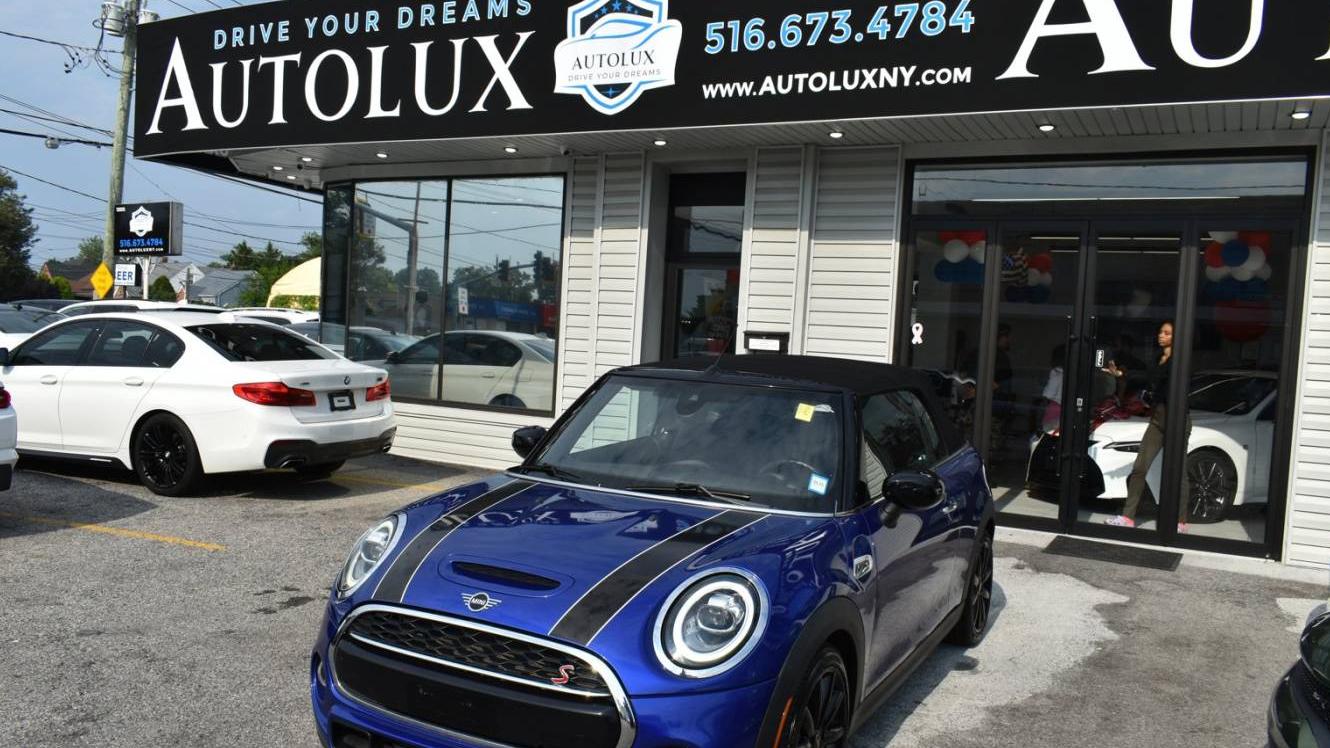 MINI COOPER CONVERTIBLE 2020 WMWWJ5C0XL3L10849 image